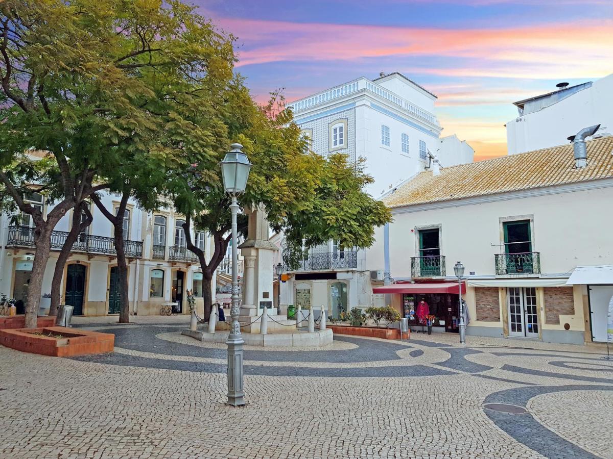 A57 - Lighthouse Apartment In Via Dona Ana ラゴス エクステリア 写真